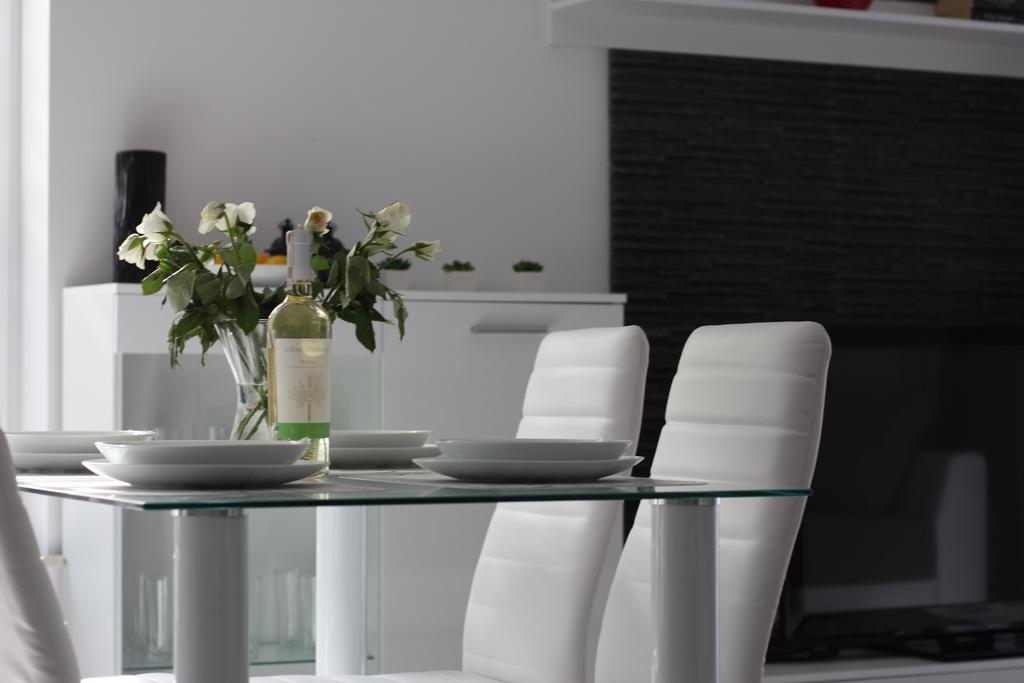 U-Stay Bond Apartament كولوبرزيغ المظهر الخارجي الصورة